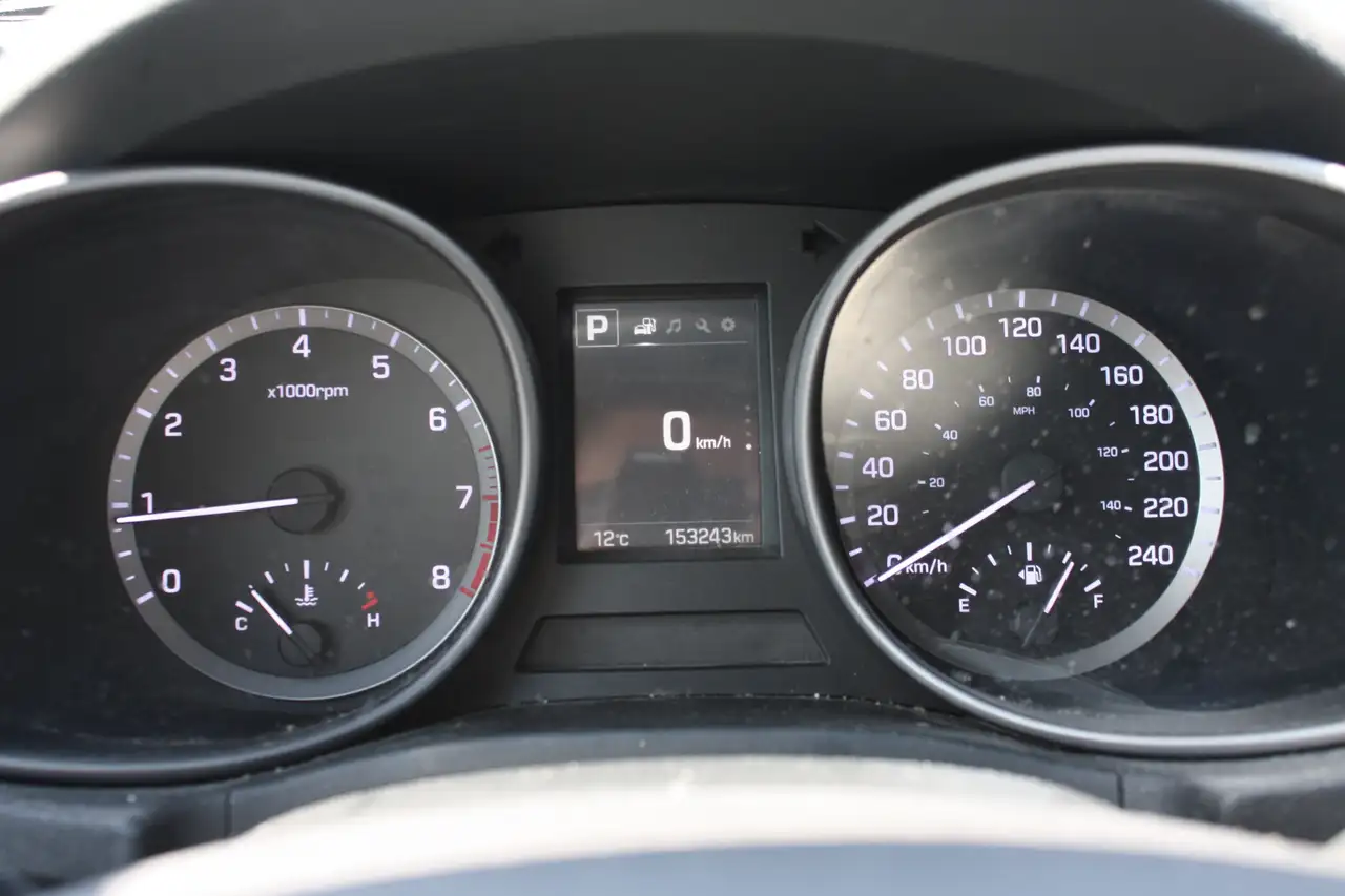 Hyundai SANTA FE снимка Hyundai SANTA FE