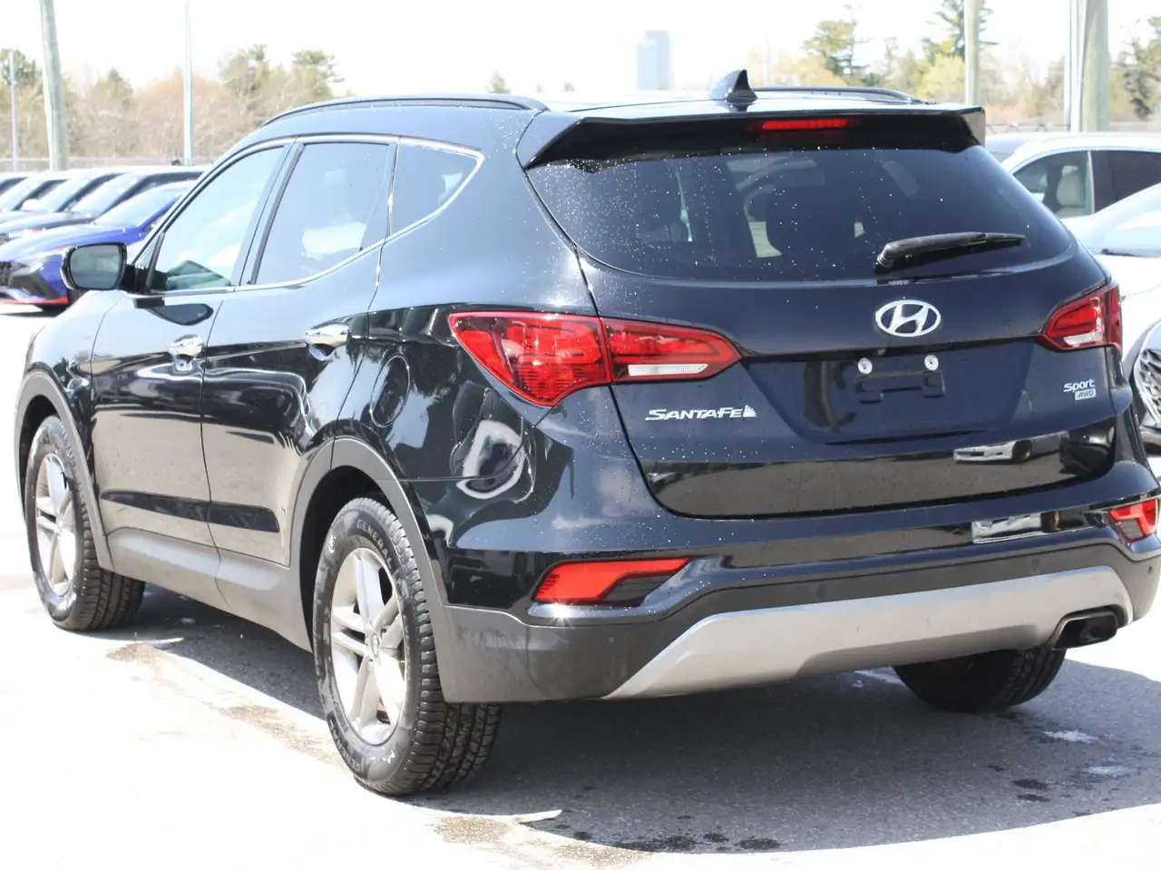 Hyundai SANTA FE снимка Hyundai SANTA FE