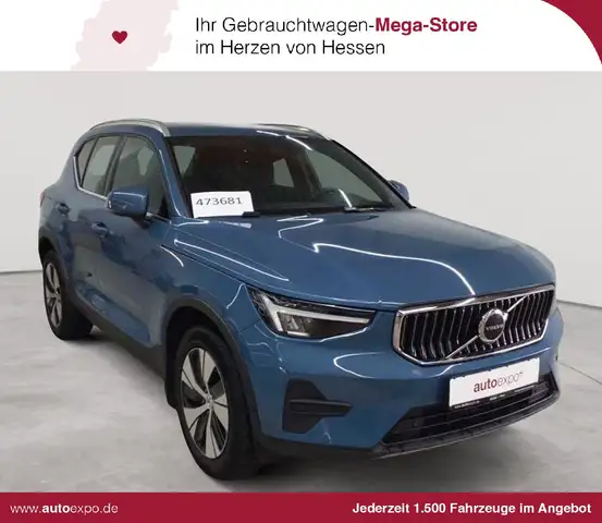 2022 Volvo XC40 in Blue for sale