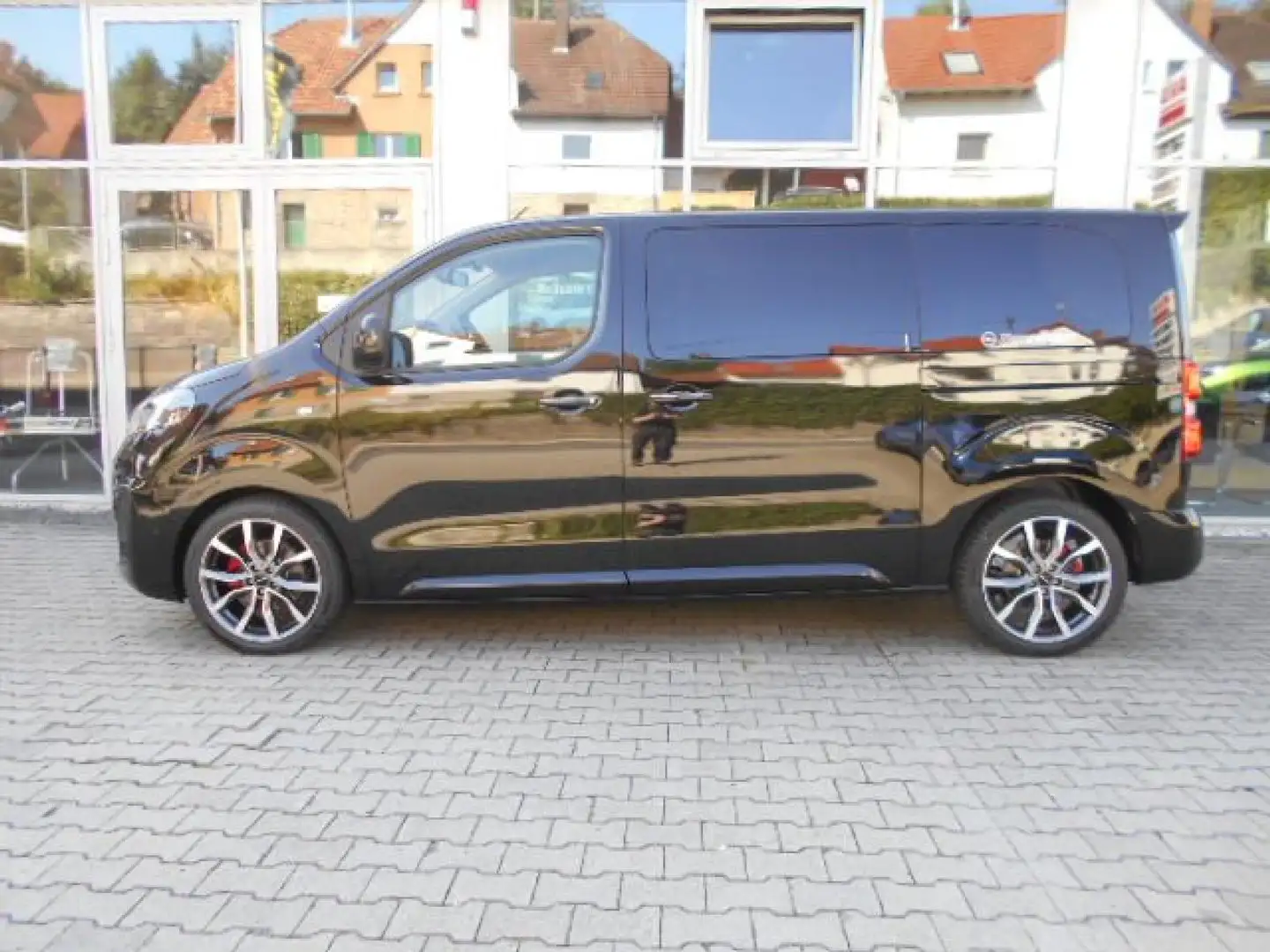 Opel Zafira Elegance M Schwarz - 1