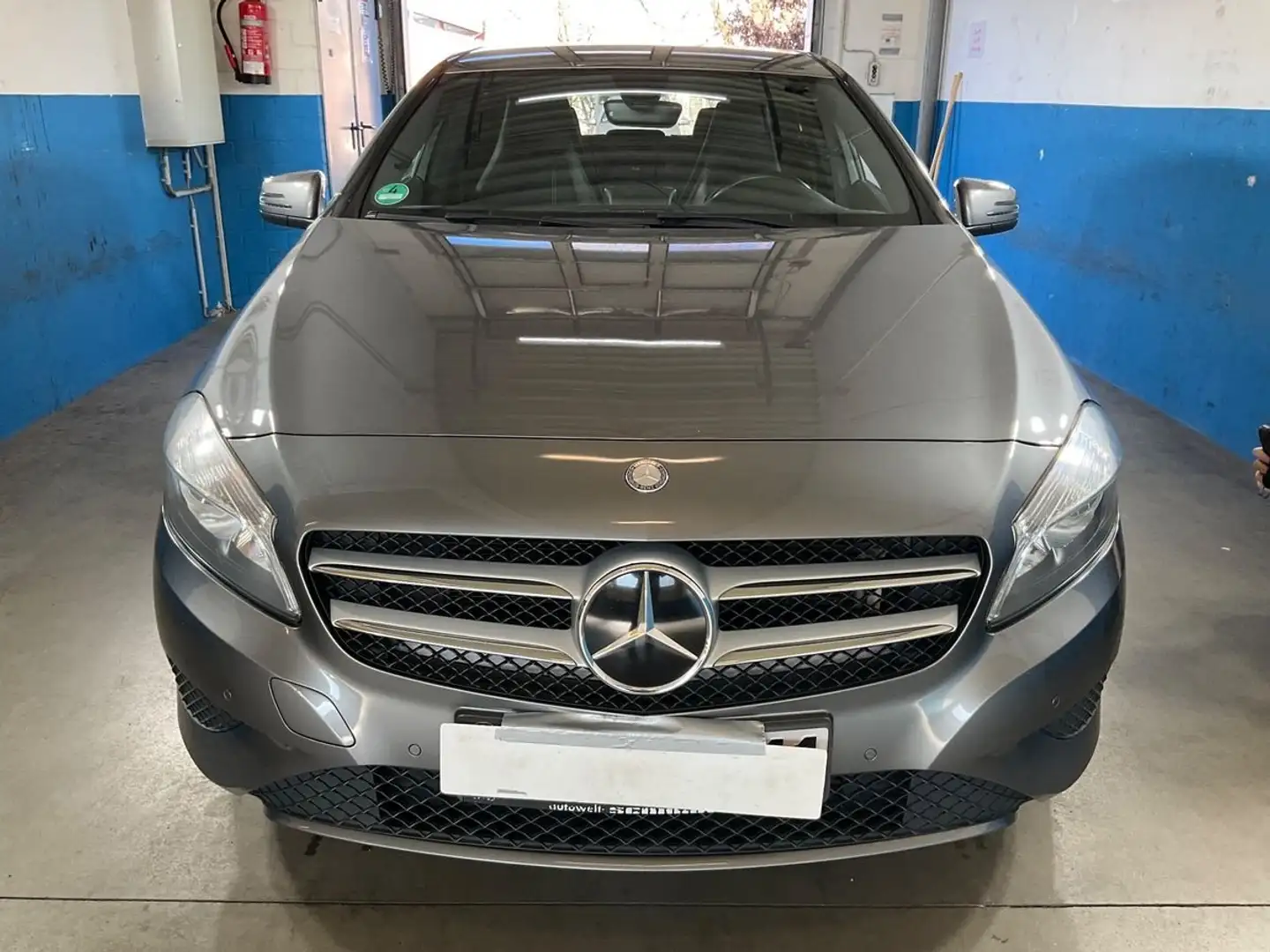 Mercedes-Benz A 180 A 180 BlueEfficiency (176.042) Gris - 2