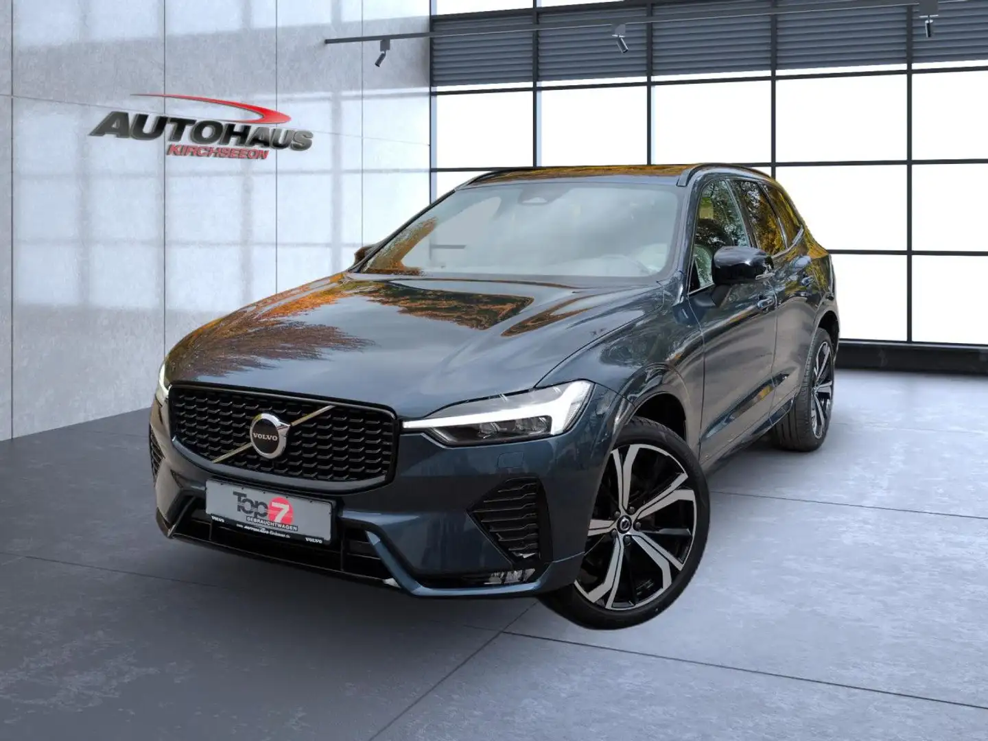 Volvo XC60 B5 (Diesel) R-Design AWD Automatik Bluetooth Bleu - 2