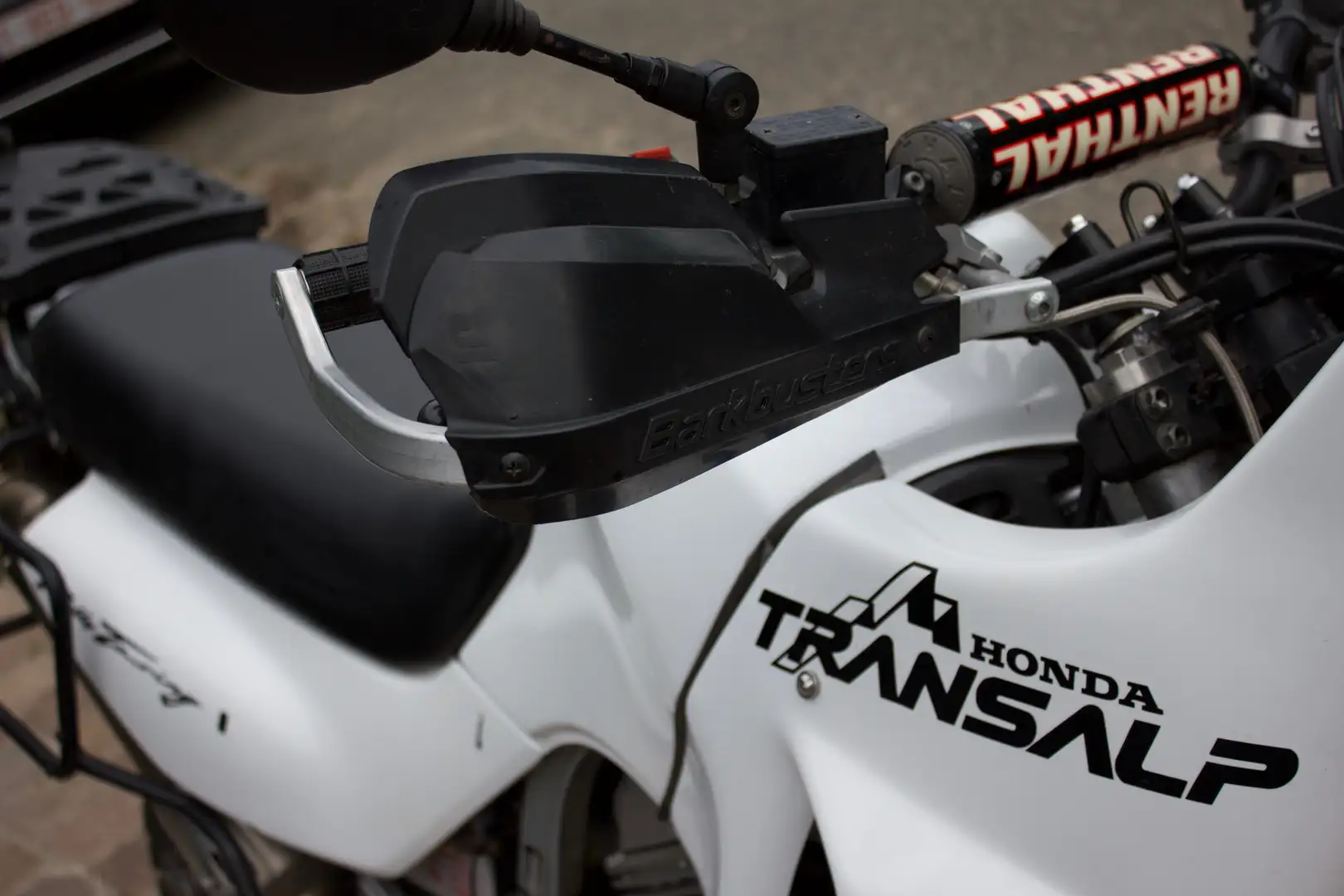 Honda Transalp Wit - 2