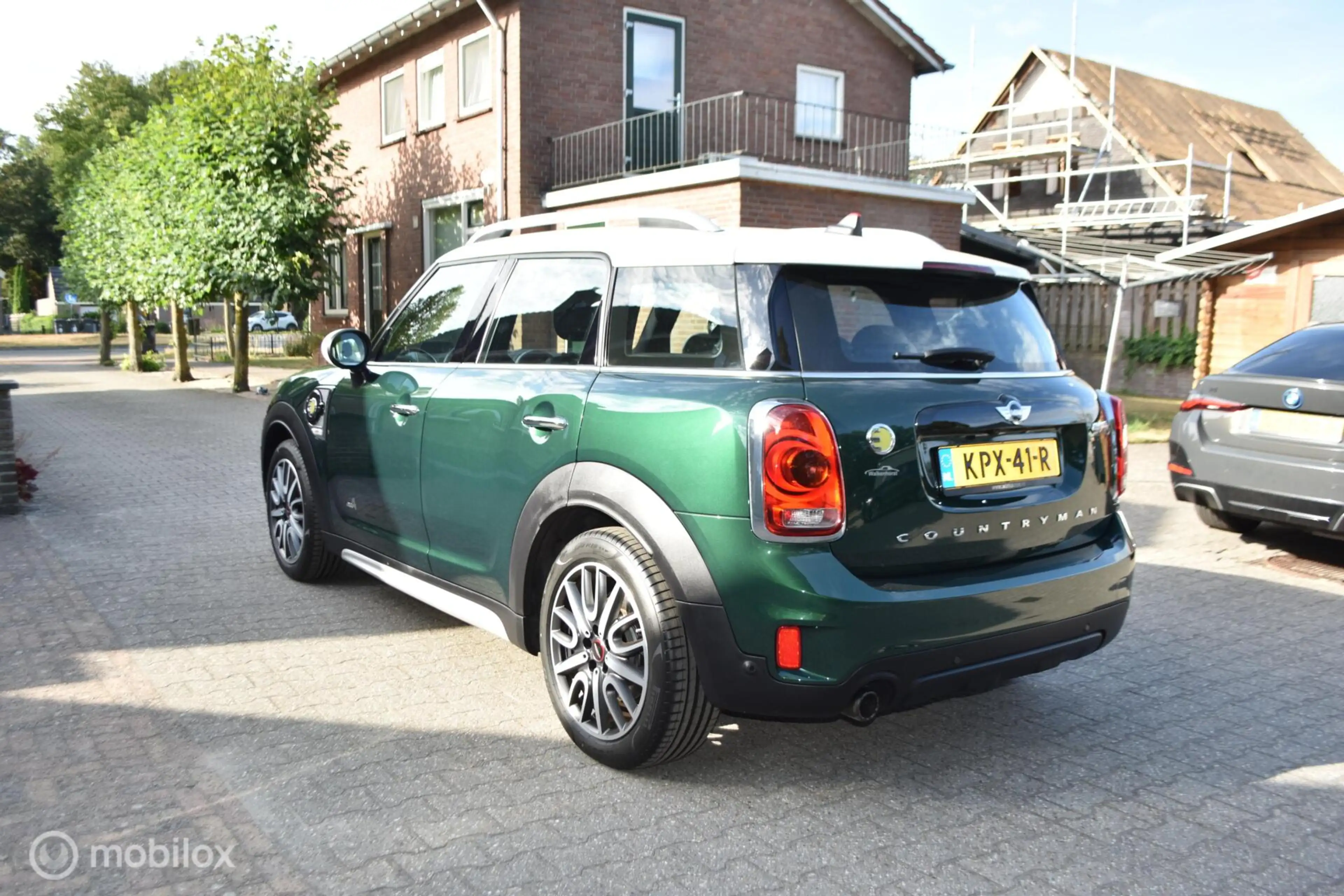 MINI Cooper SE Countryman 1.5 ALL4 Chili — photo 5