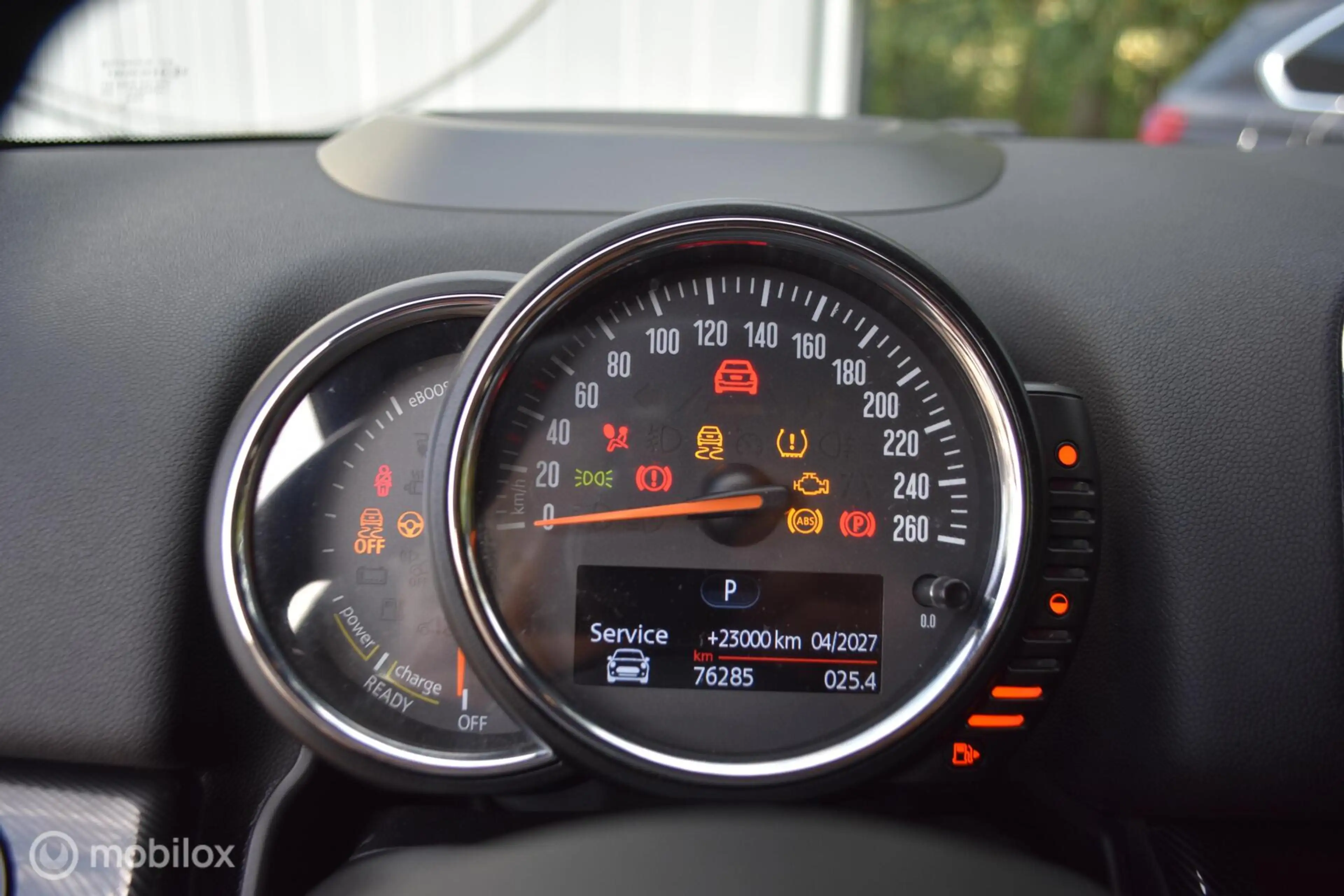 MINI Cooper SE Countryman 1.5 ALL4 Chili — photo 9