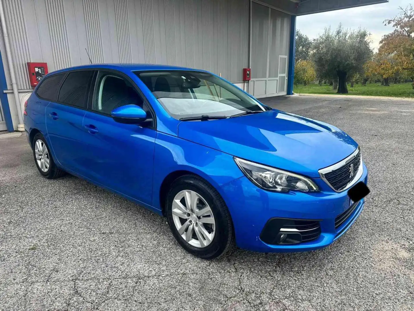 Peugeot 308 BlueHDi 130 S&S EAT8 SW Active Business Bleu - 1