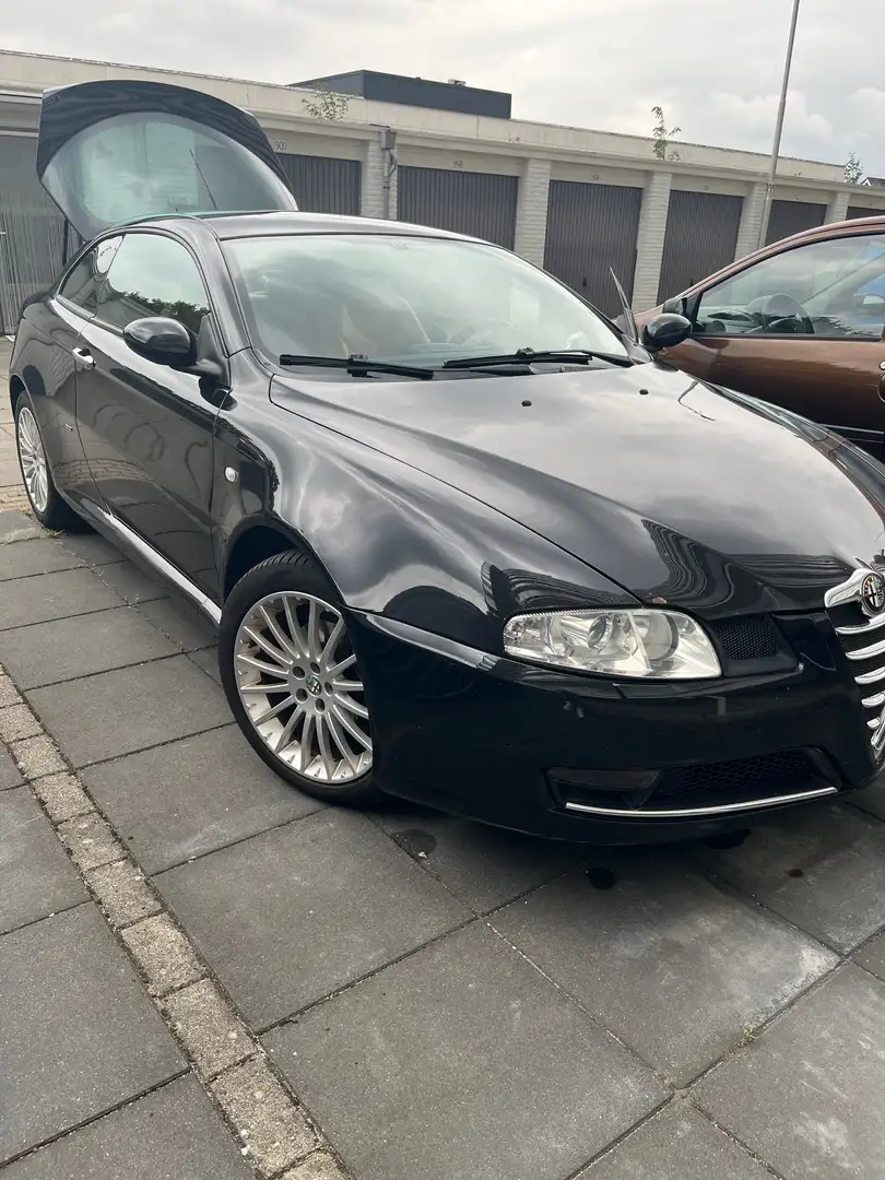 Alfa Romeo GT GT 1.8 TS Imola 16v bertone Чорний - 2