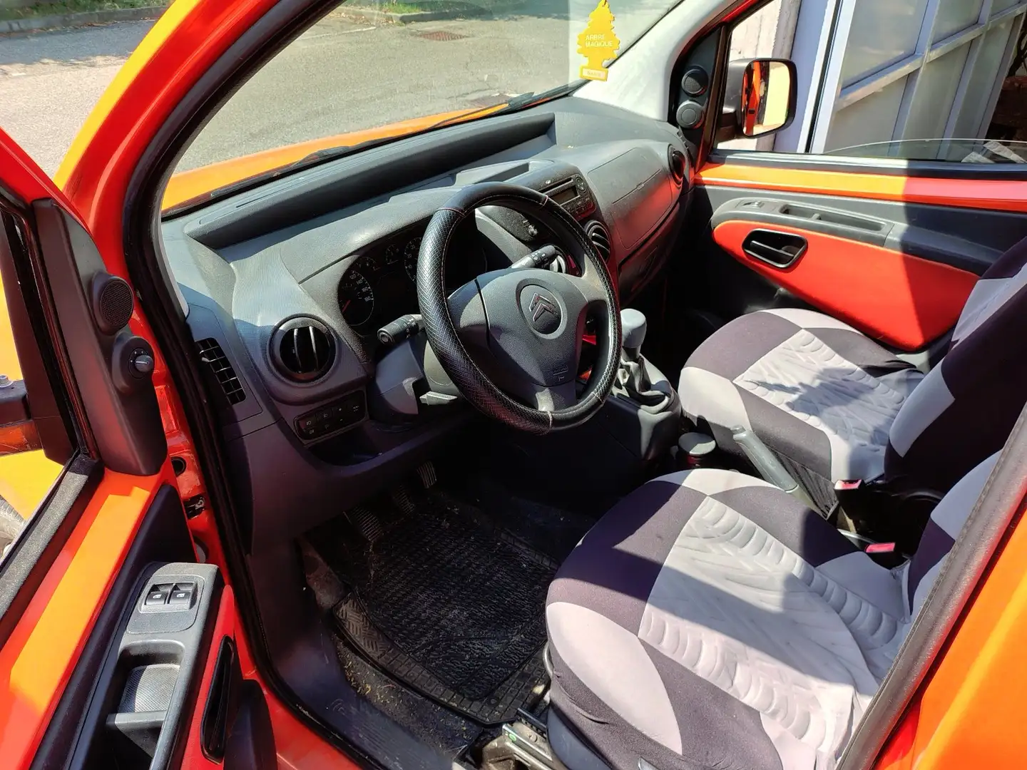 Citroen Nemo Nemo 1.4 hdi m-space Alla Ricerca di Nemo 70cv Arancione - 2