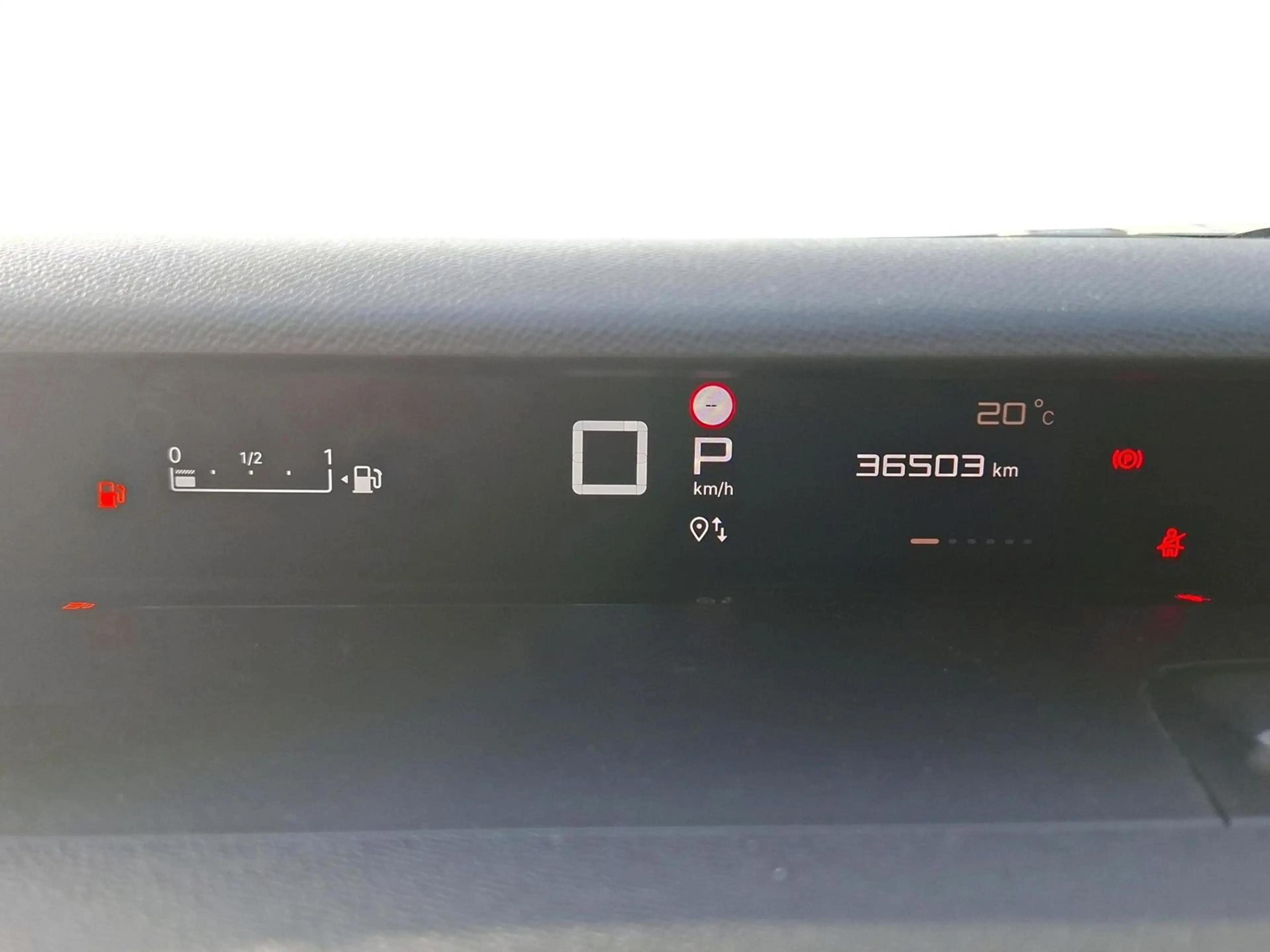 Citroen C3 Aircross Max Hybrid 145 eDSC6 Kamera Navi SHZ — photo 10