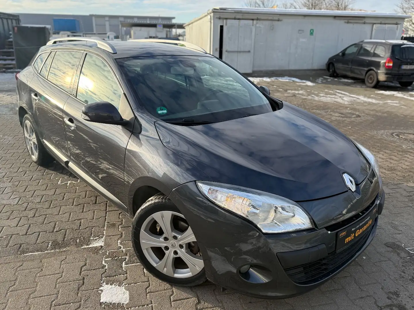 Renault Megane III Dynamique/1 Jahr Garantie- Tüv Neu Grau - 2