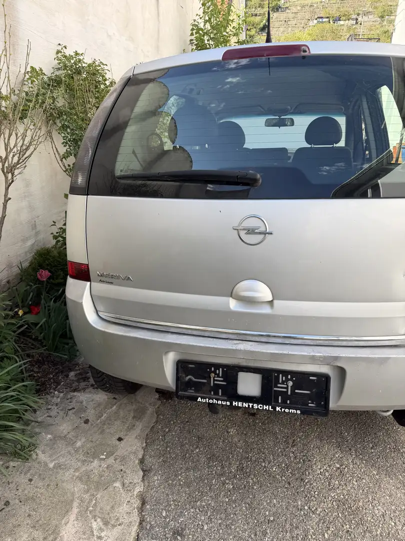 Opel Meriva 1.7 DTI (Essentia) - 2
