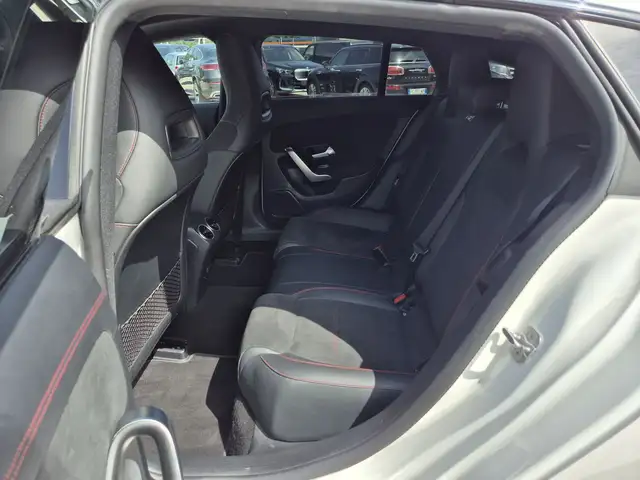 Mercedes-Benz CLA view 6