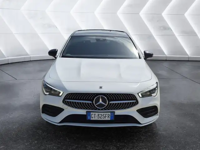 Mercedes-Benz CLA view 2