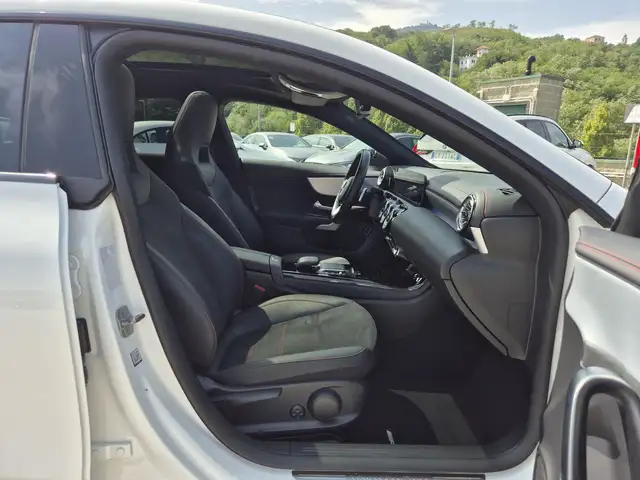 Mercedes-Benz CLA view 8