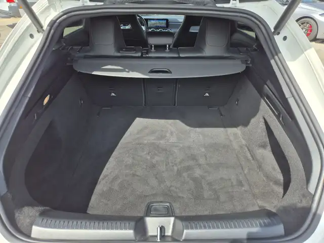 Mercedes-Benz CLA view 11