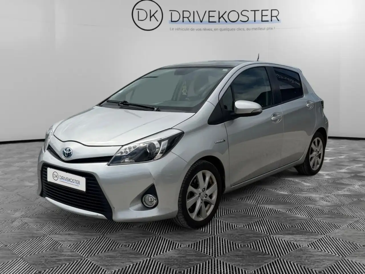 Toyota Yaris Hybride 100h - BV CVT  III 2011 Style