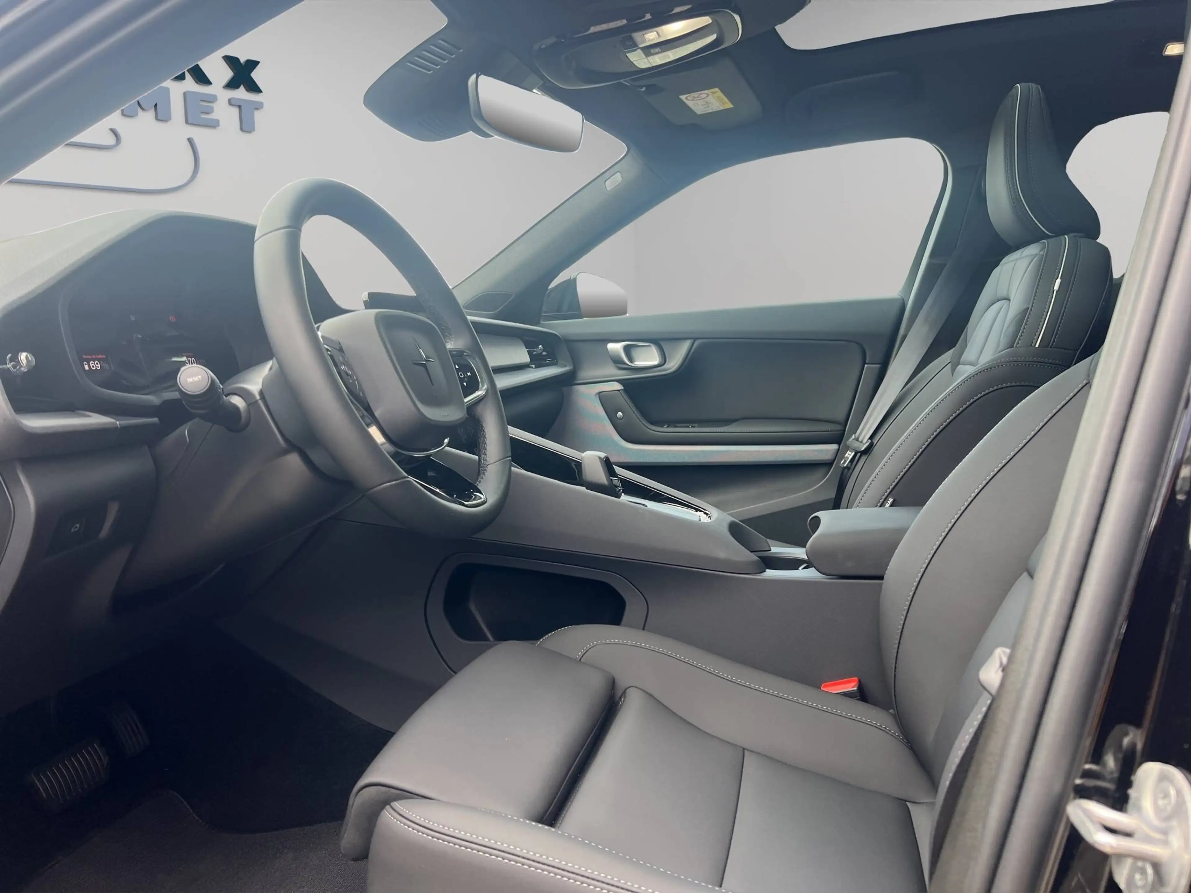 Polestar 2 Polestar 2 82 kWh Long Range Single Motor Business Business — photo 9
