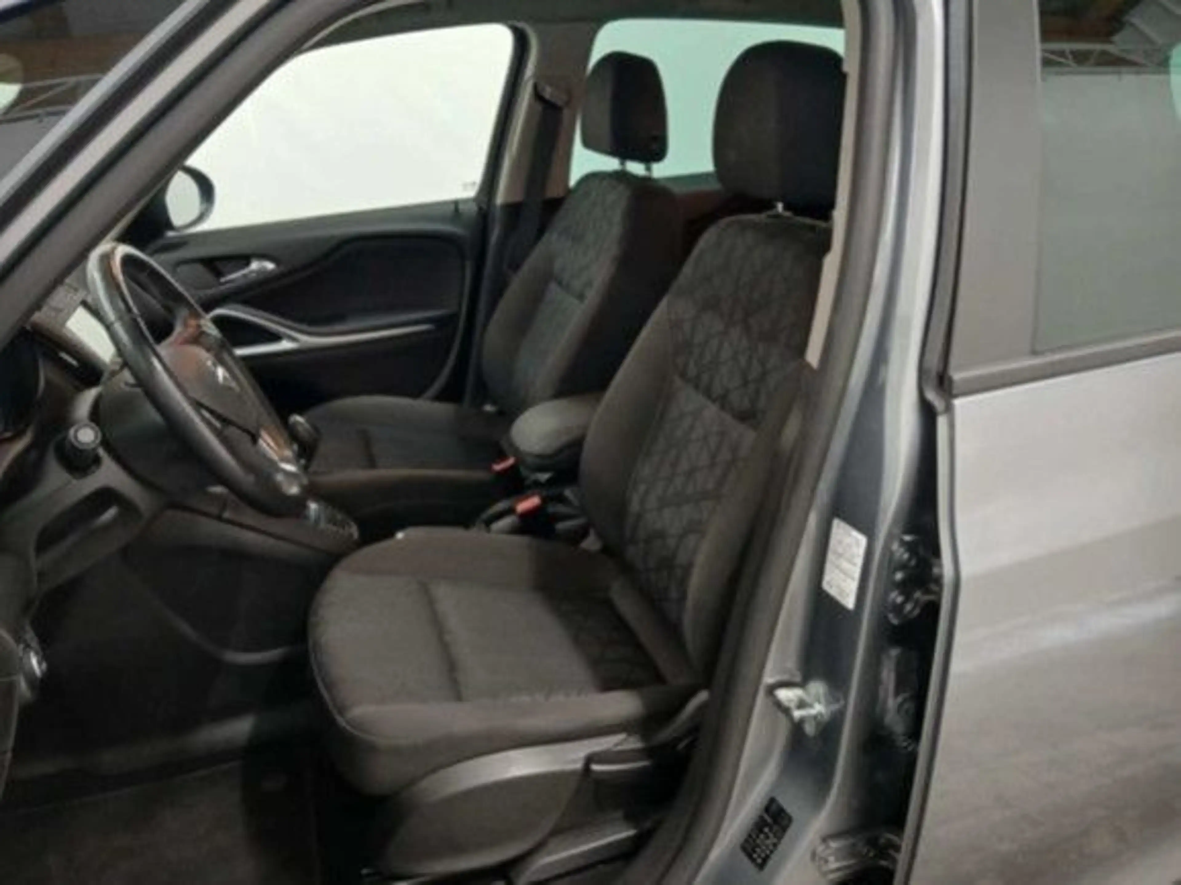 Opel Zafira 120 Jahre Start/Stop 7-Sitzer/AHK/Kamera — photo 8