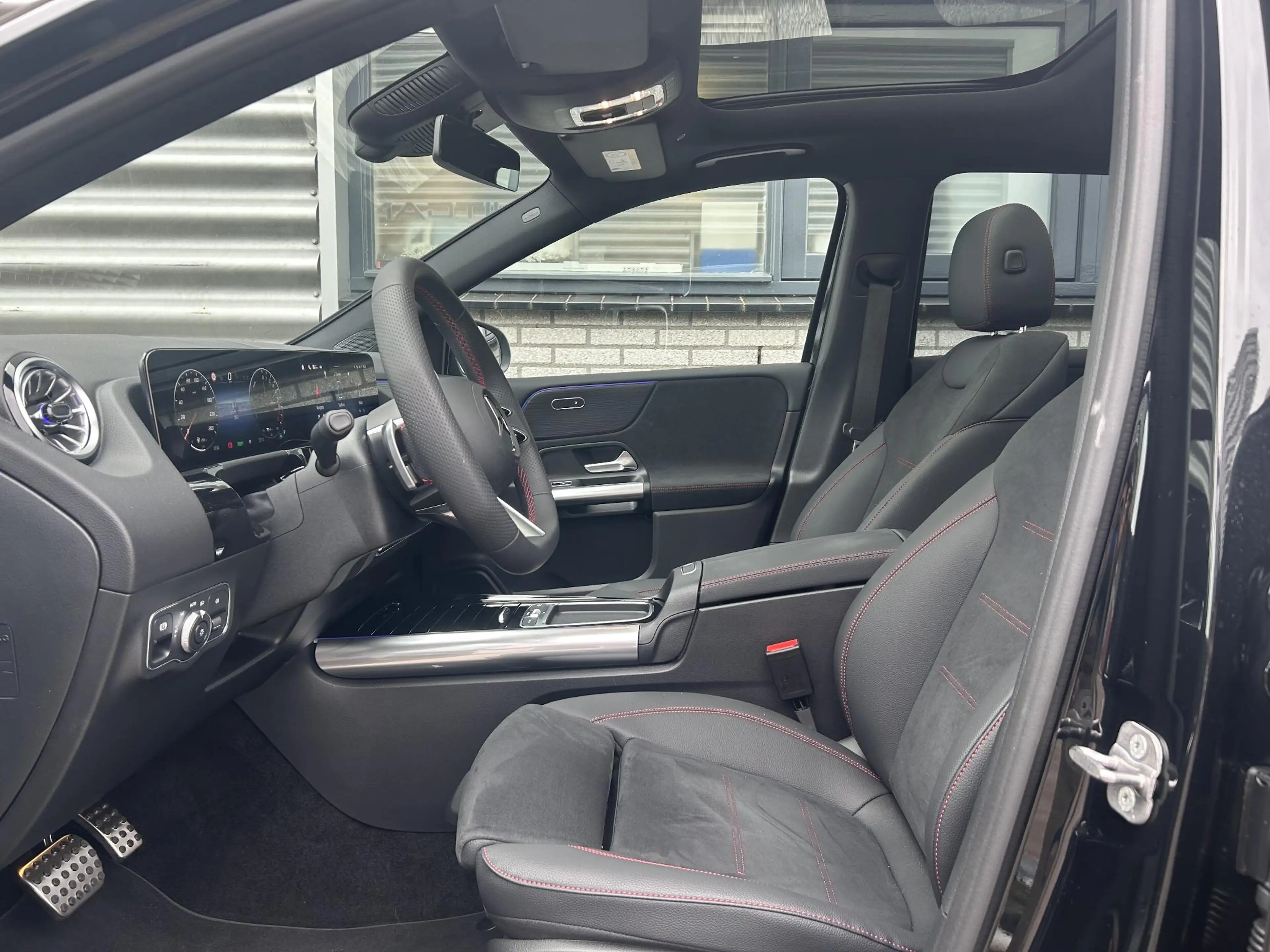 Mercedes-Benz B 250 e Business Solution AMG | Panoramadak | Apple Carp — photo 6