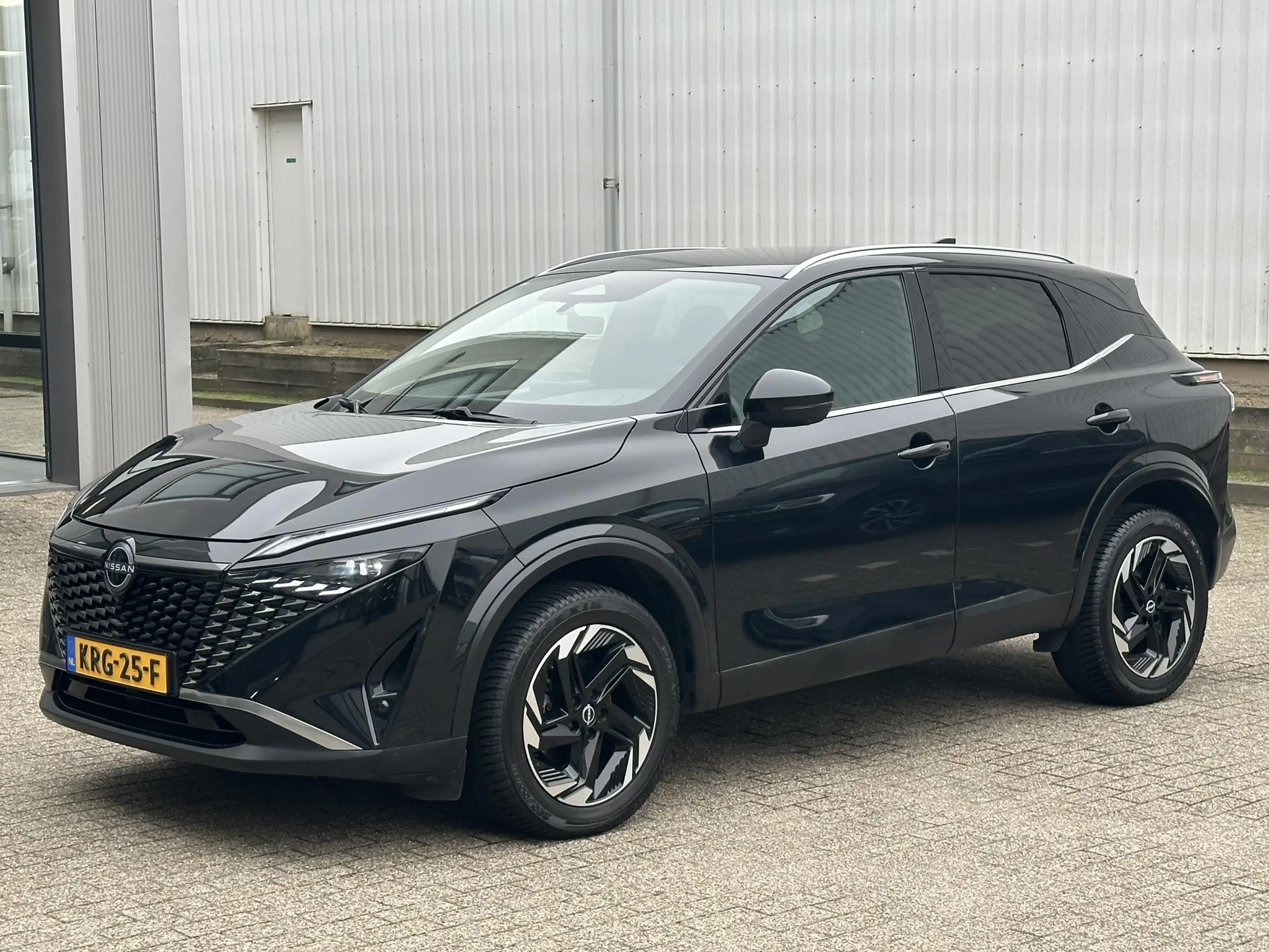 Nissan Qashqai 1.3 MHEV Xtronic N-Connecta | Carplay/360 Camera/A — photo 16