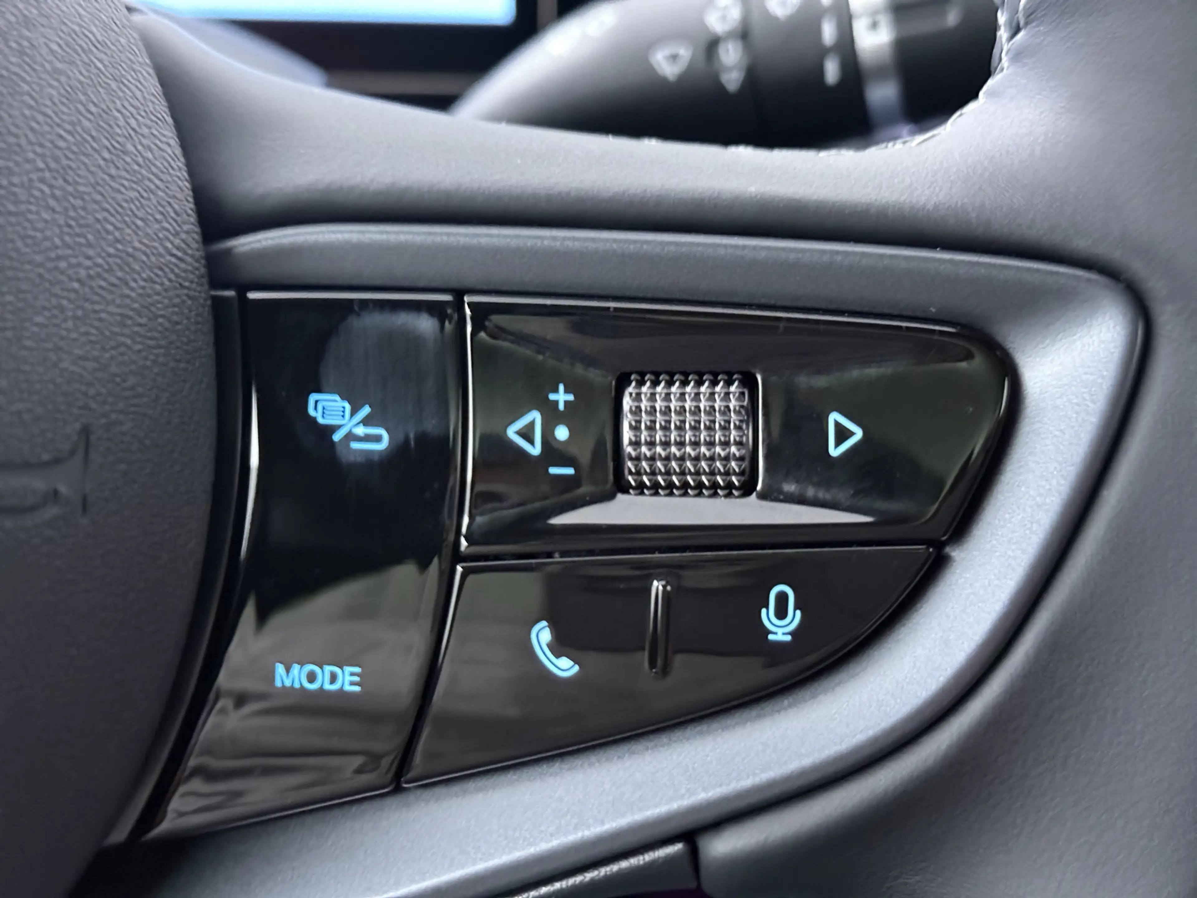 BYD Seal Design RWD 82.5 kWh — photo 8