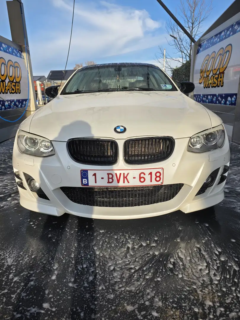 BMW 318 E92 - 2
