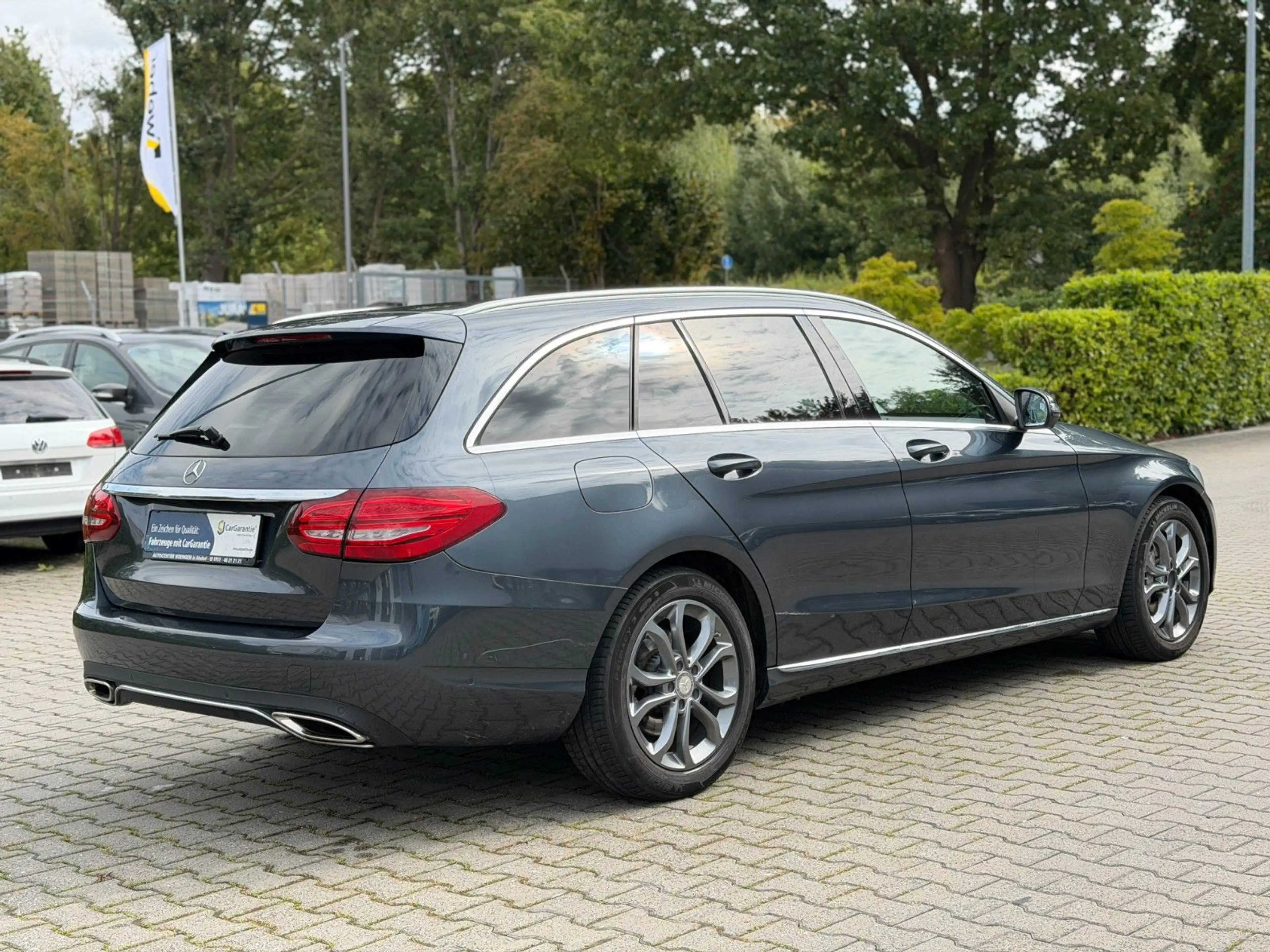Mercedes-Benz C 250 CGI T-Modell Garantie*360°Kamera*Head up* — photo 10