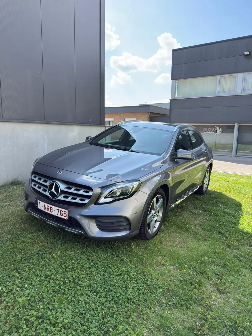 Mercedes-Benz GLA 180 Business Solution AMG (EU6.2) - 1