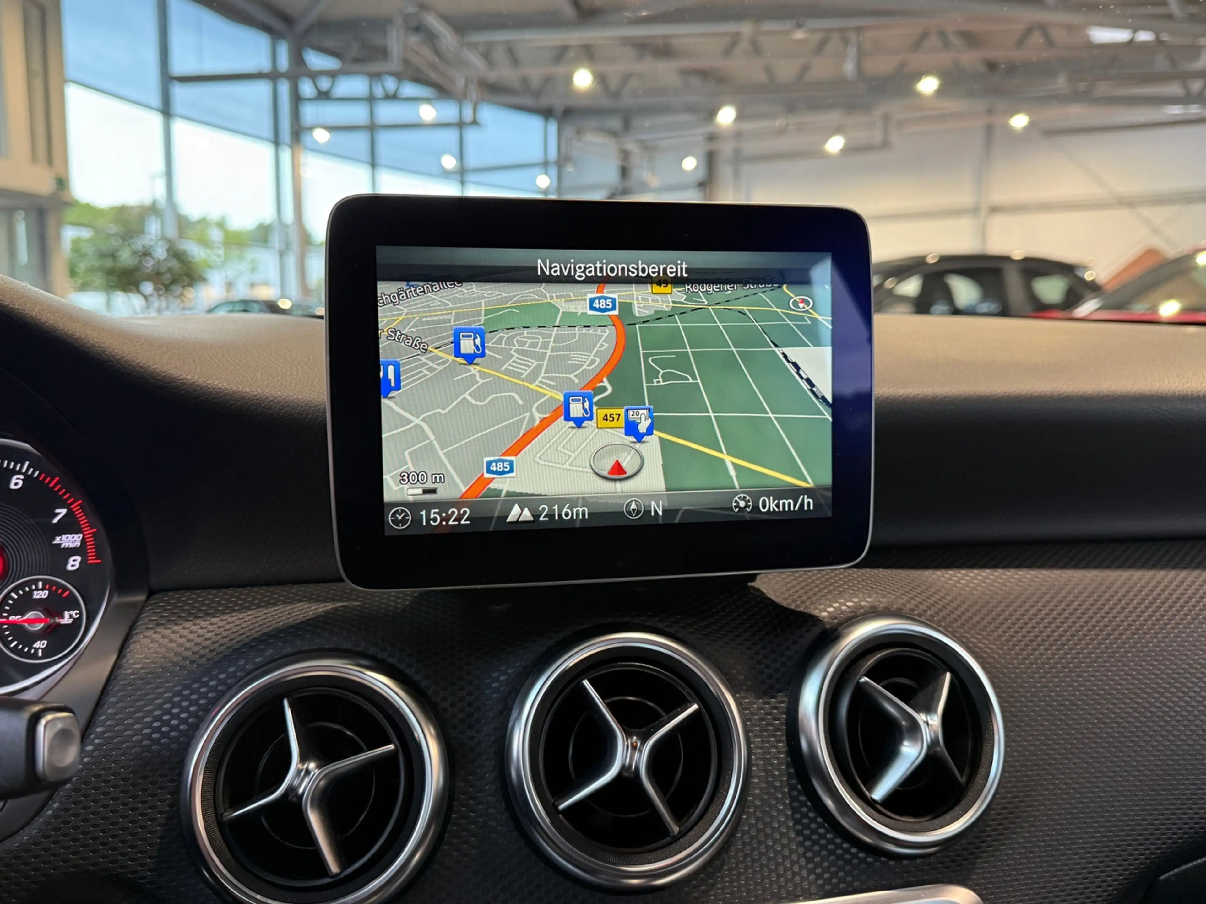 Mercedes-Benz A 180 A180 BlueEfficiency KAM LED NAVI — photo 14