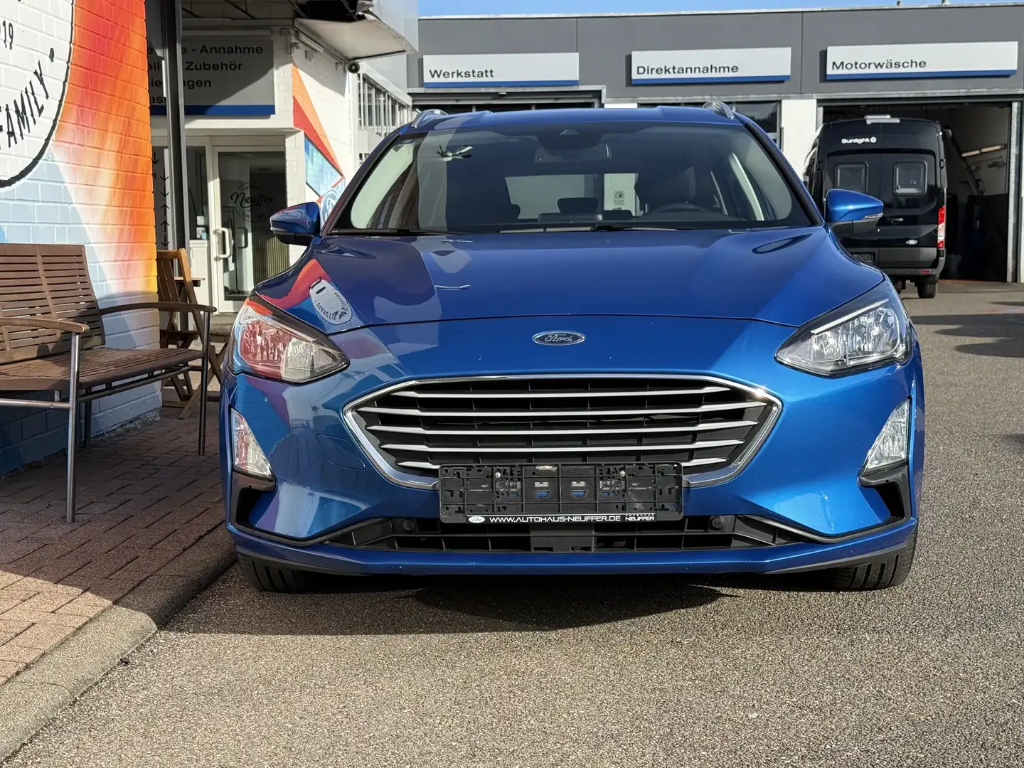 Ford Focus Turnier Cool & Connect/Automatik/AHK/ACC Bleu - 2