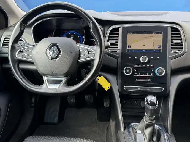 Renault Megane view 4