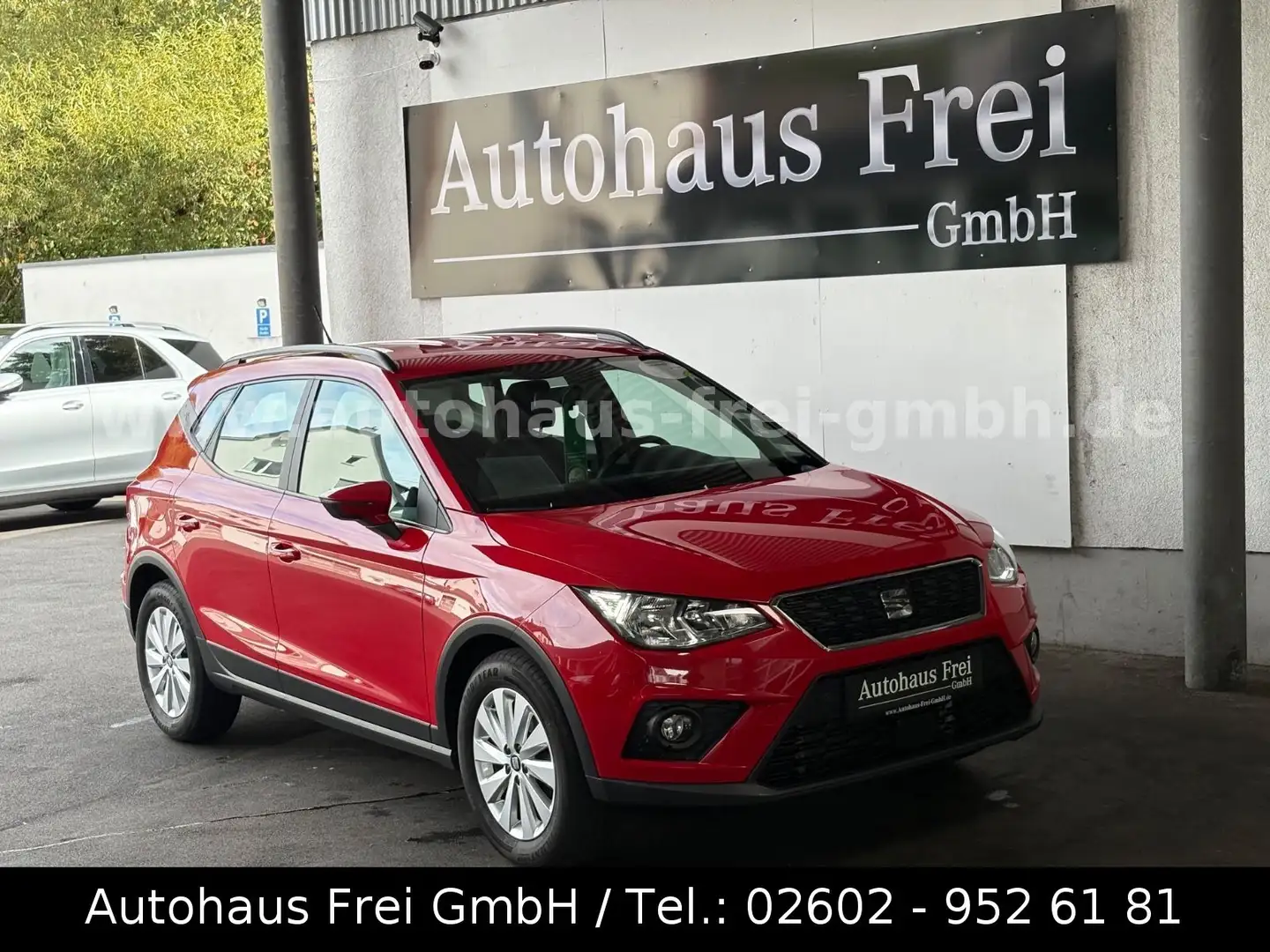 SEAT Arona 1.0 TGI Style *PDC*NAVI*GARANTIE*KLIMA*8FB Rouge - 1