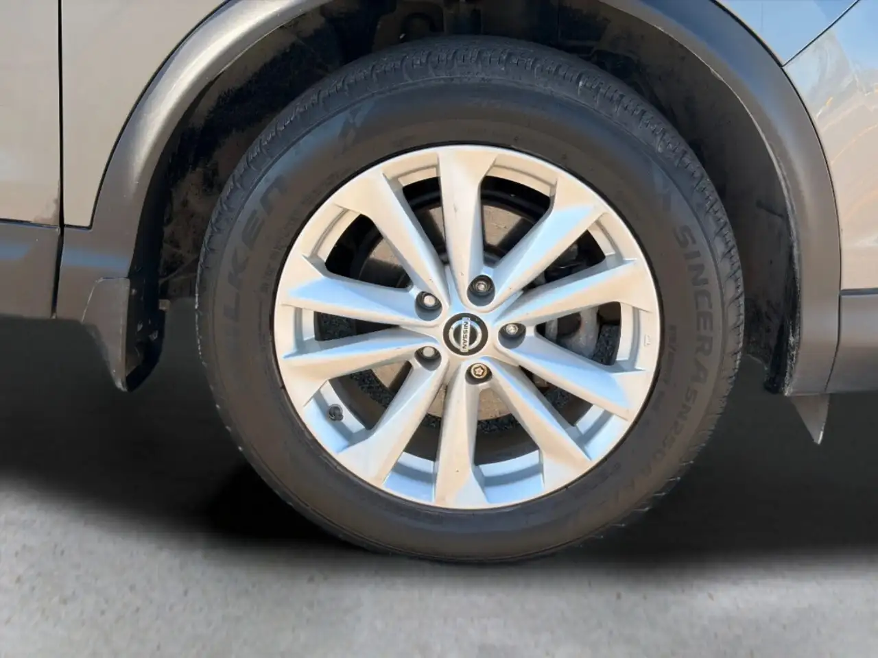 Nissan Qashqai снимка Nissan Qashqai