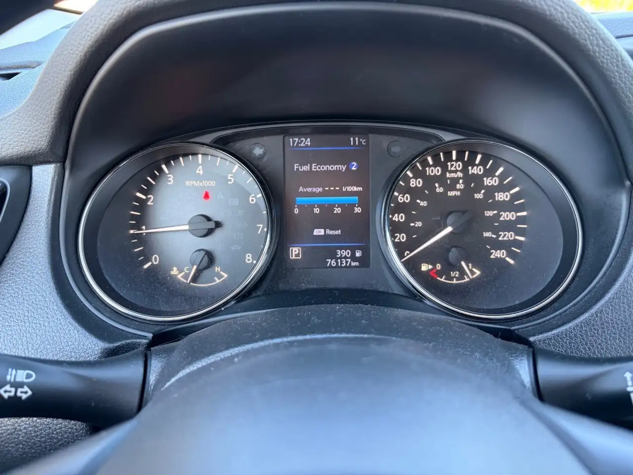 Nissan Qashqai снимка Nissan Qashqai