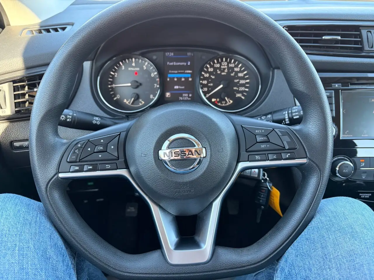 Nissan Qashqai снимка Nissan Qashqai
