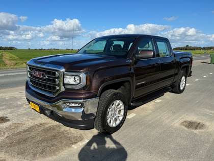 GMC Sierra V8 Lpg 4x4 Zes personen Financiering v/a 350 p/m