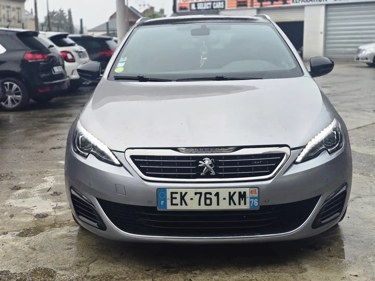 Peugeot 308 SW BlueHDi 180 EAT6 GT - 2
