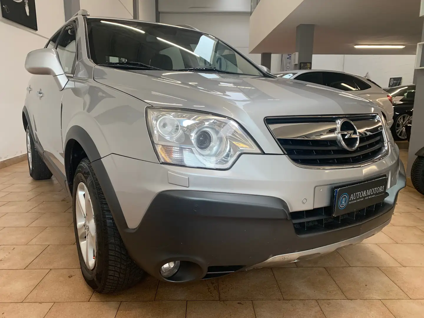 Opel Antara Antara 3.2 V6 Cosmo auto 4x4 Argintiu - 1
