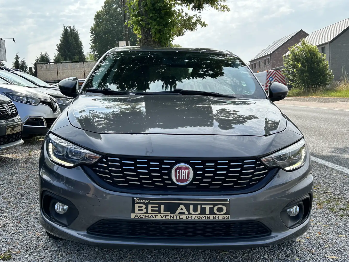 Fiat Tipo 1.4 16V Mirror-Gps-clim auto-cruise-led-12 mois ga Grijs - 2