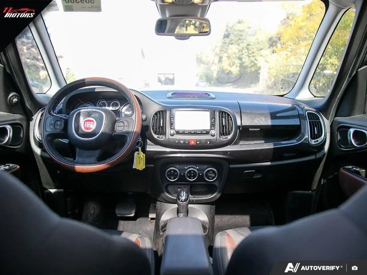 Fiat 500L снимка Fiat 500L