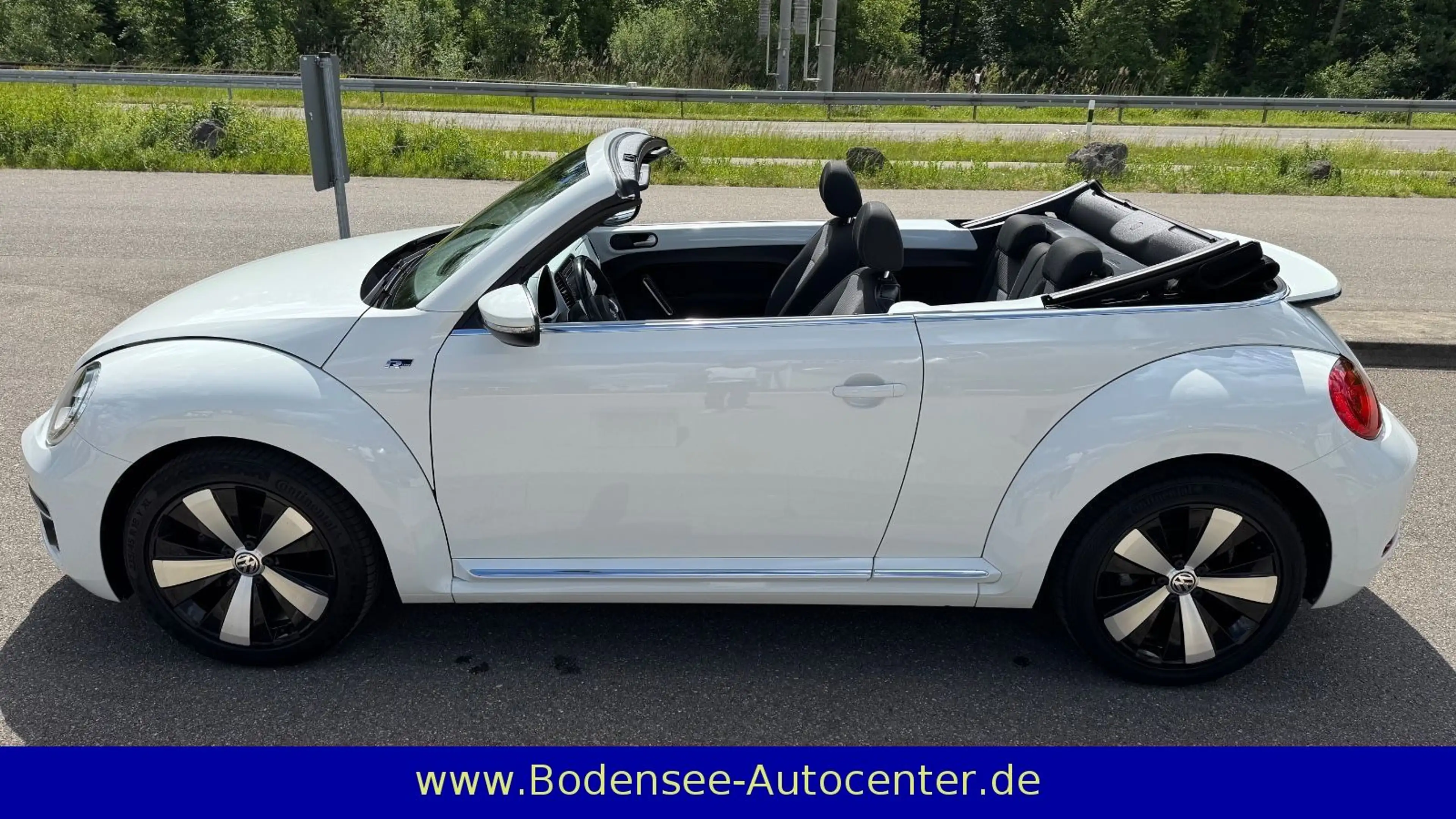Volkswagen Beetle Cabriolet Design R-LINE LED/Autom./1.Hand — photo 10