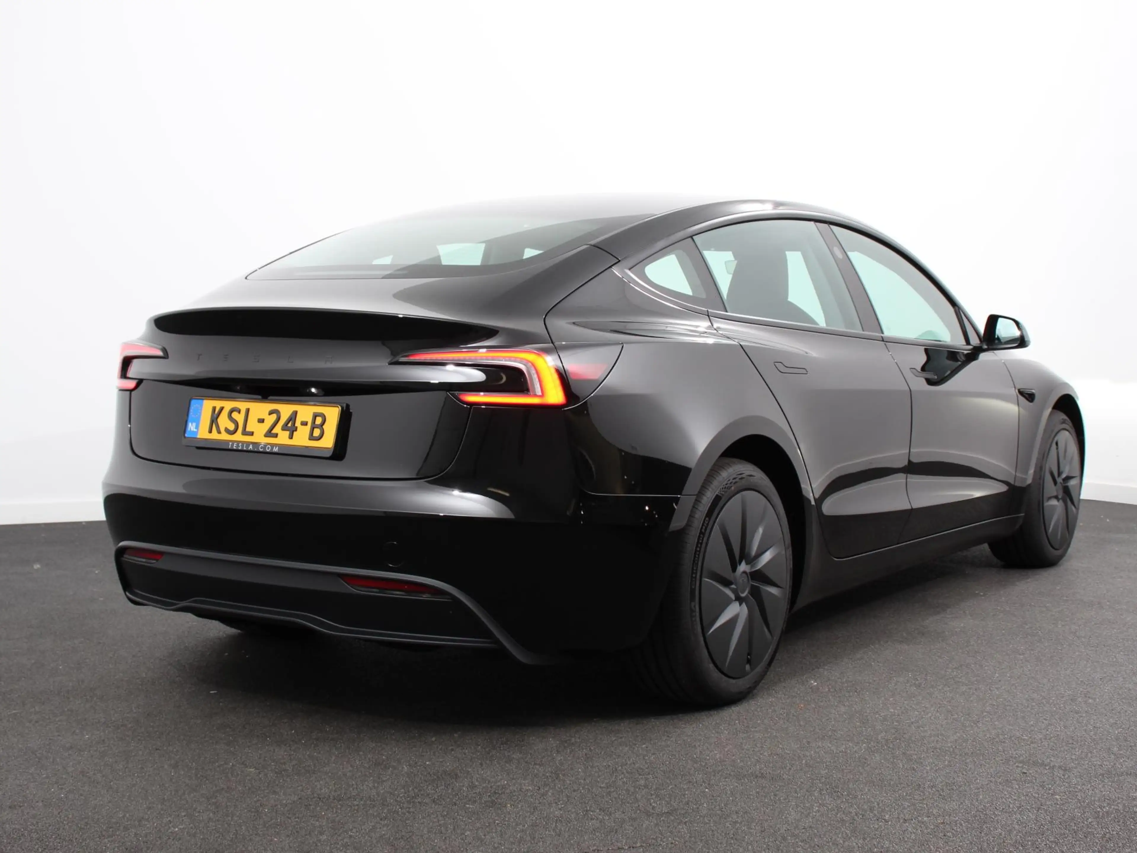 Tesla Model 3 RWD 60 kWh 534KM LFP Autopilot Panorama Warmtepomp — photo 7