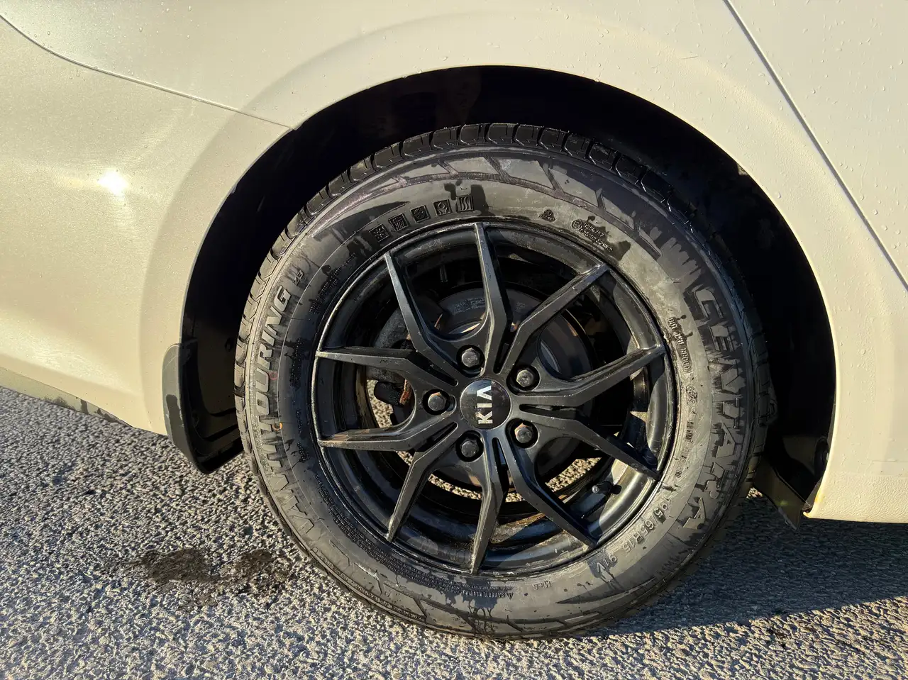Kia Forte снимка Kia Forte