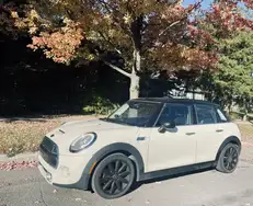 2016 MINI 5 Door