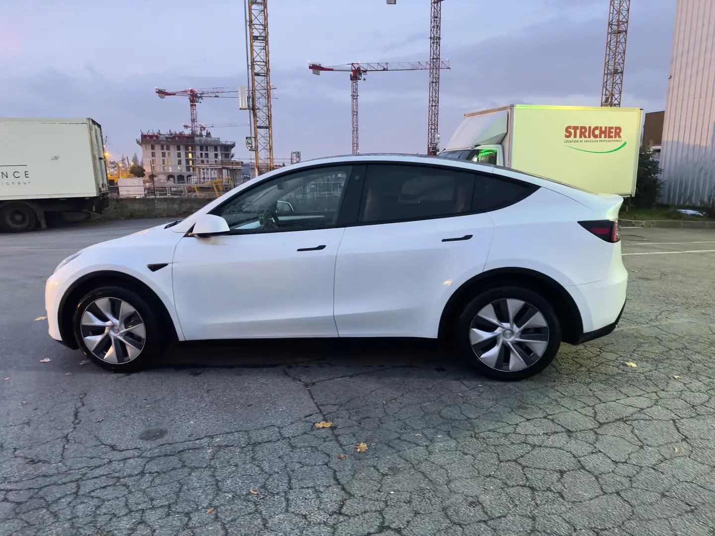 Tesla Model Y Grande autonmie - 2