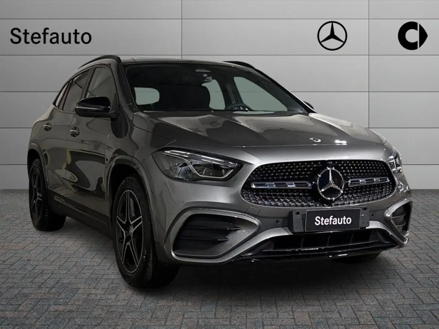 Mercedes-Benz GLA 200 d Automatic AMG Line Advanced Plus Grigio - 1