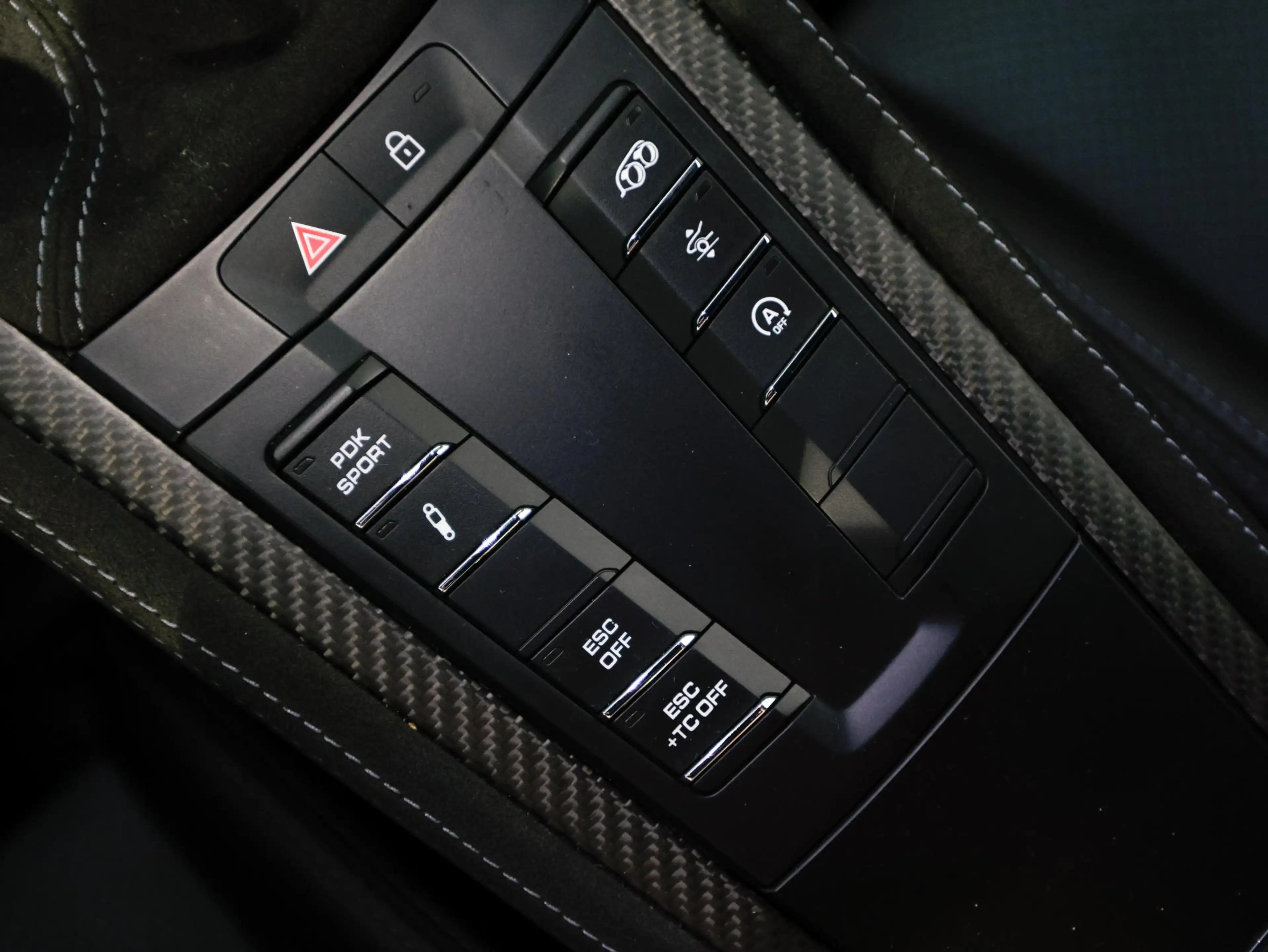 Porsche 718 GT4 RS — photo 12