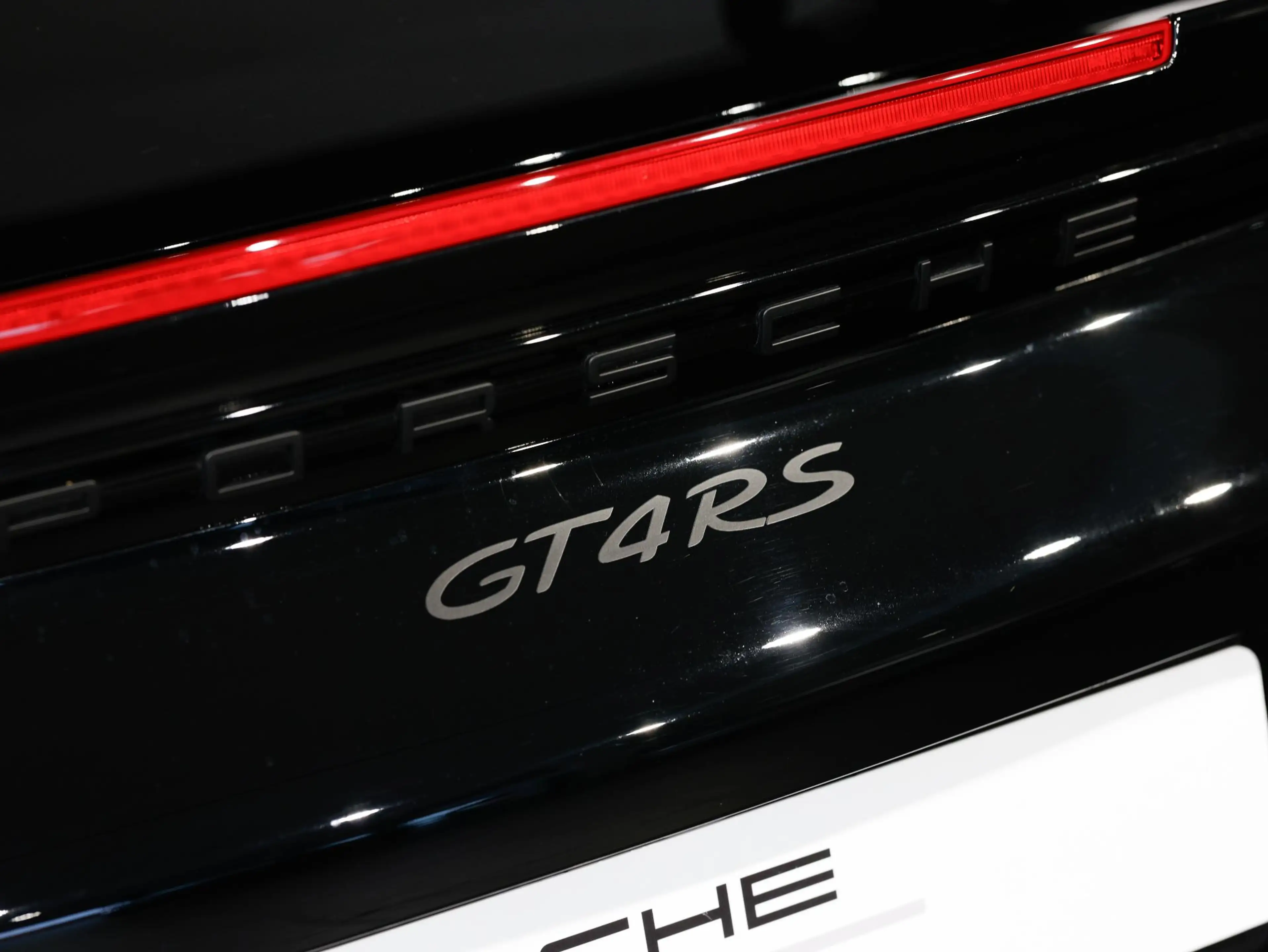 Porsche 718 GT4 RS — photo 10