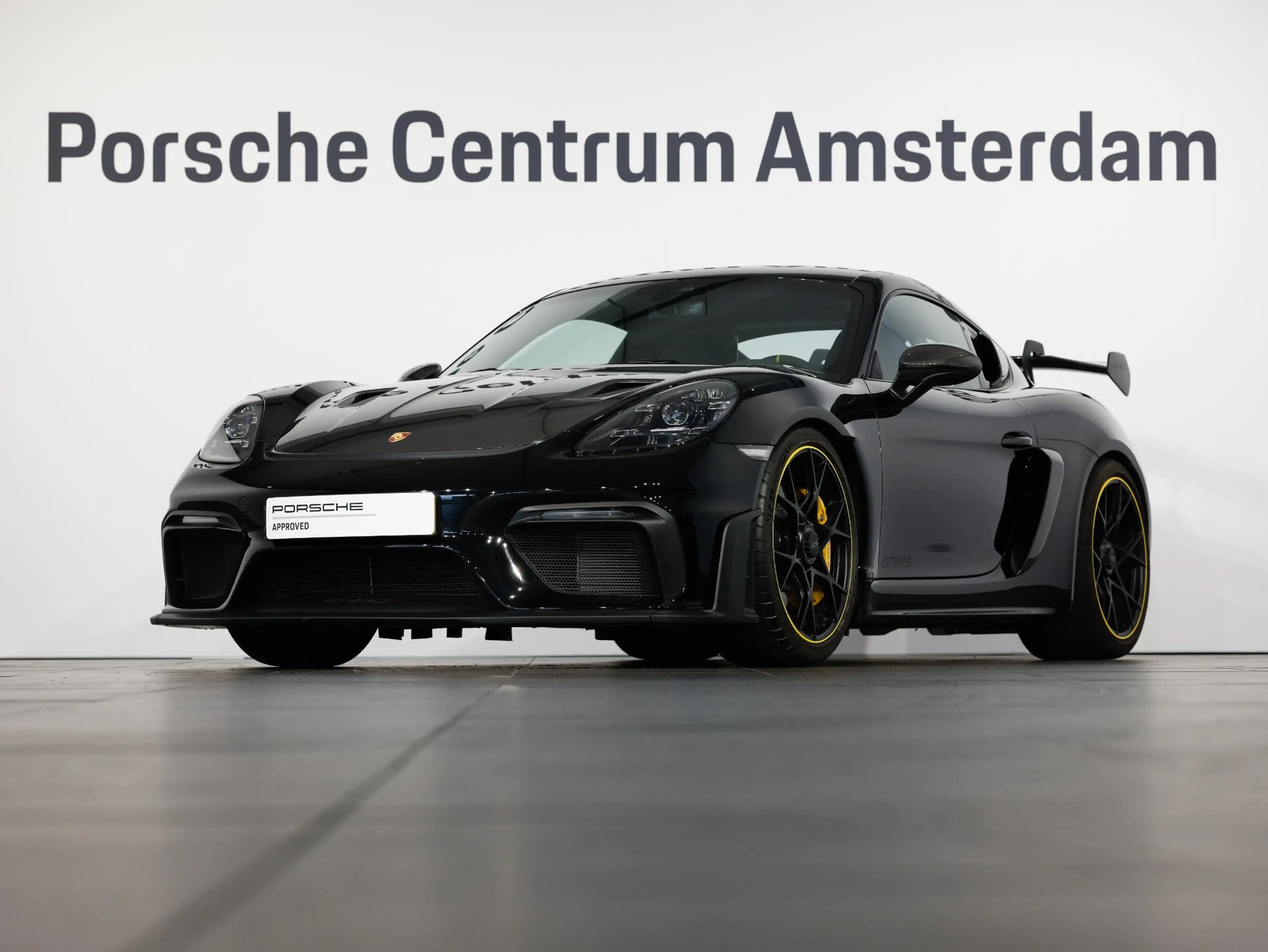 Porsche 718 GT4 RS