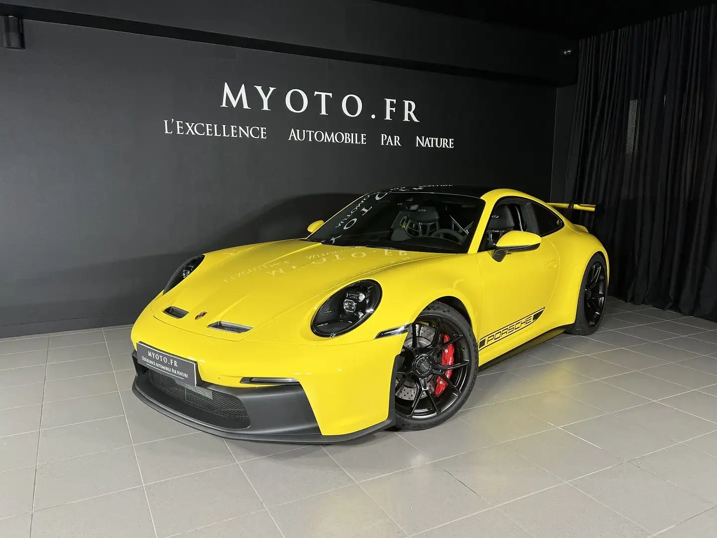 Porsche 911 (992) 4.0 510CH GT3 PDK Gelb - 1